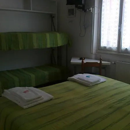 Meuble Corallo Hotel Laigueglia