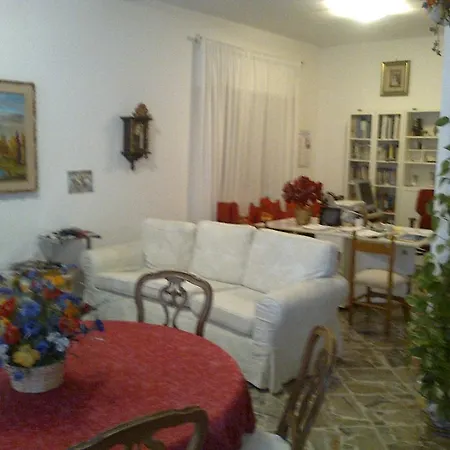 Meuble Corallo Ξενοδοχείο Laigueglia